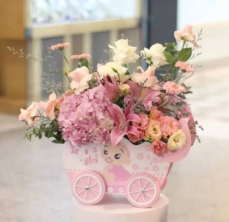 New baby flower arrangement delivered in Dubai