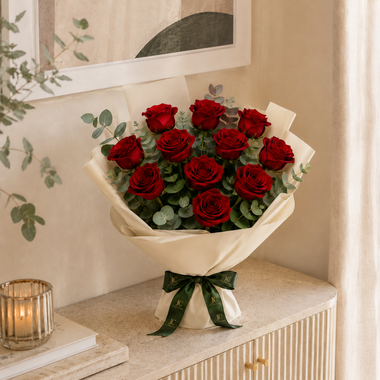 Classic Twelve red roses bouquet, a popular Valentine's Day flower gift in Dubai